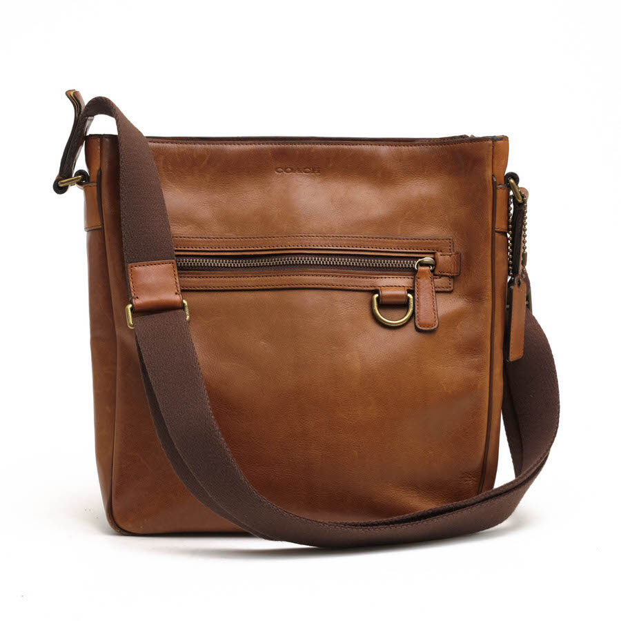 COACH 70488 Bleecker Leather Field Bag ブリーカー フィールド