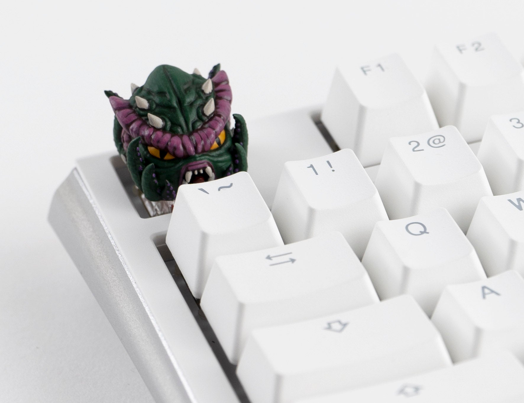 Peacaps Vvorisst Hand Painted Artisan Keycap