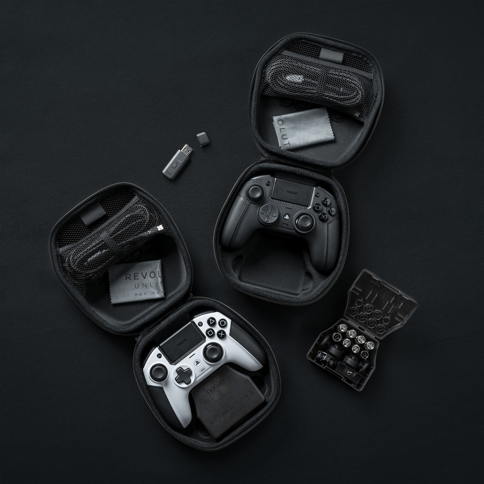 PS5 Black Controller - REVOLUTION 5 PRO | Nacon - Nacon