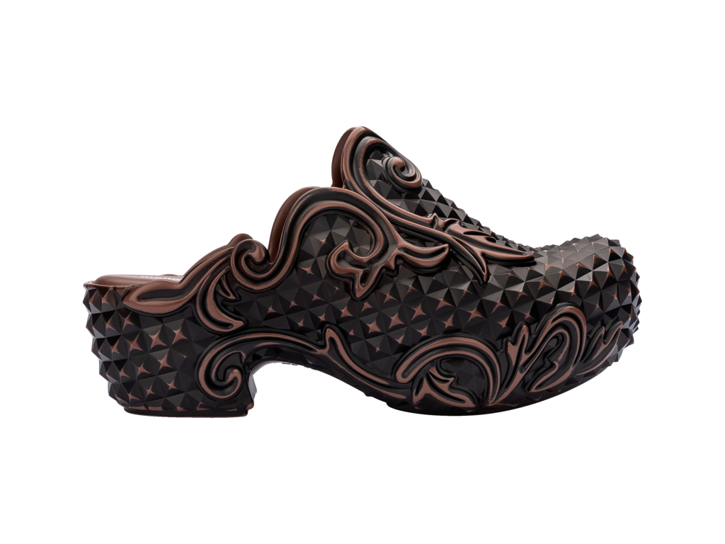 MELISSA COURT CLOG + Y.PROJECT AD – Melissa Shoes Indonesia