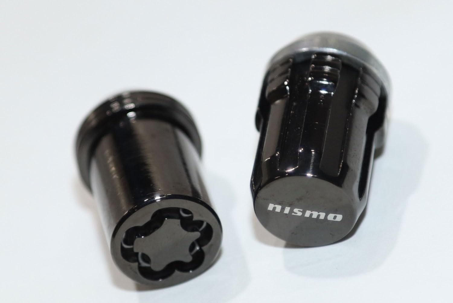 Amazon | nismo(ニスモ) ホイールセキュリティロックナットセット
