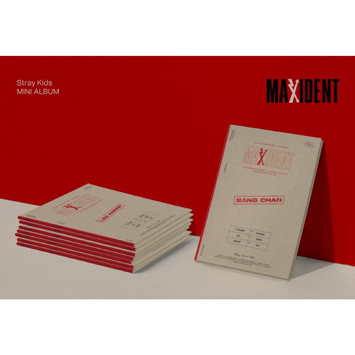 Amazon.com: Stray Kids Mini Album - MAXIDENT (Case Ver.) ALBUM