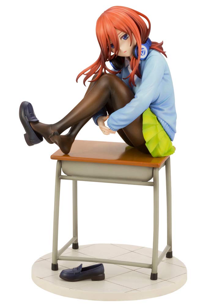 Amazon | 五等分の花嫁 中野三玖 1/8スケール PVC製 塗装済み完成品