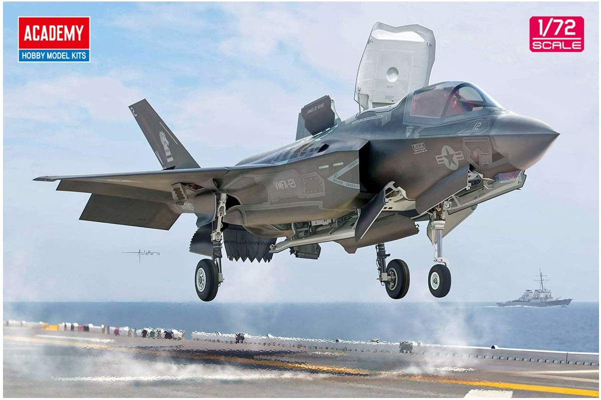 Amazon.com: Academy 120116 Marine 492569 1/72 USMC F-35B Vmfa-121