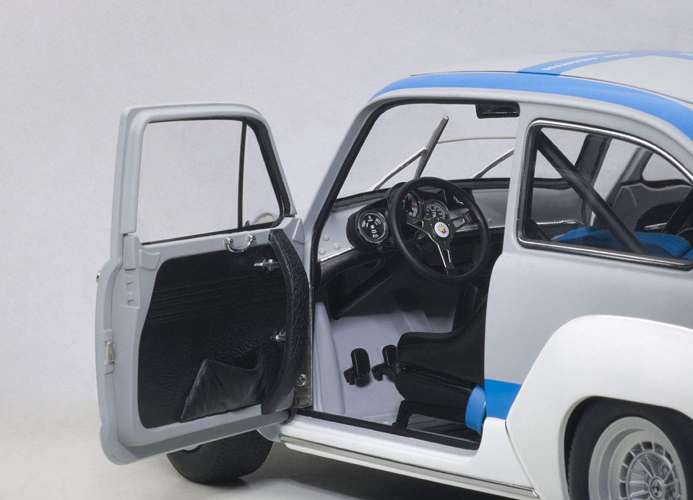 Amazon | AUTOart 1/18 フィアット アバルト 1000 TCR グレー/ブルー