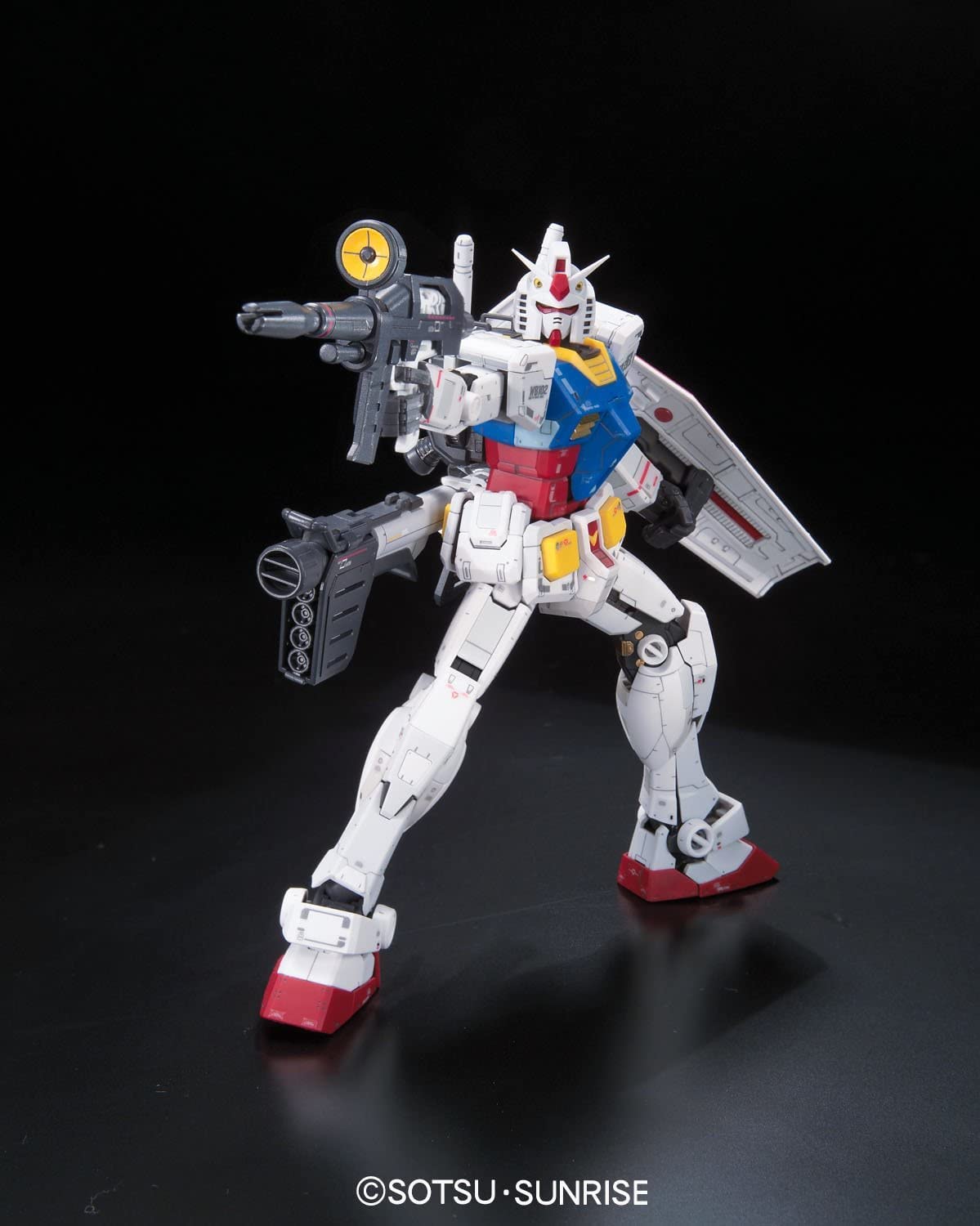 Amazon.co.jp: Bandai Spirits RG Mobile Suit Gundam RX-78-2 Gundam
