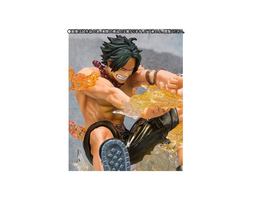 Amazon.co.jp: フィギュアーツZERO ポートガス・D・エース -Battle Ver