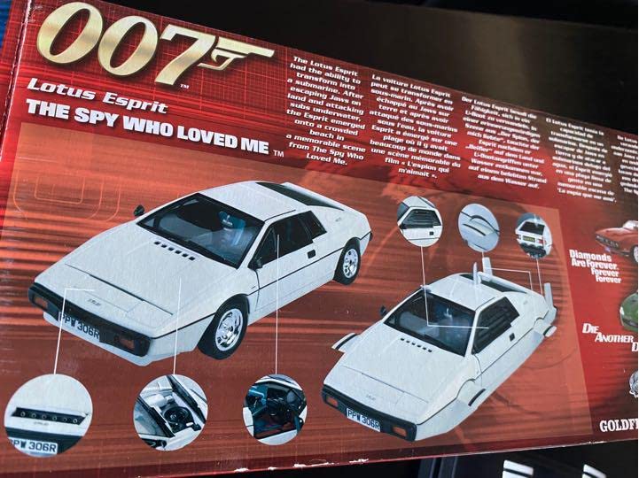 Amazon | 007 ロータス エスプリ 1 18 ボンドカー 潜水艇可変