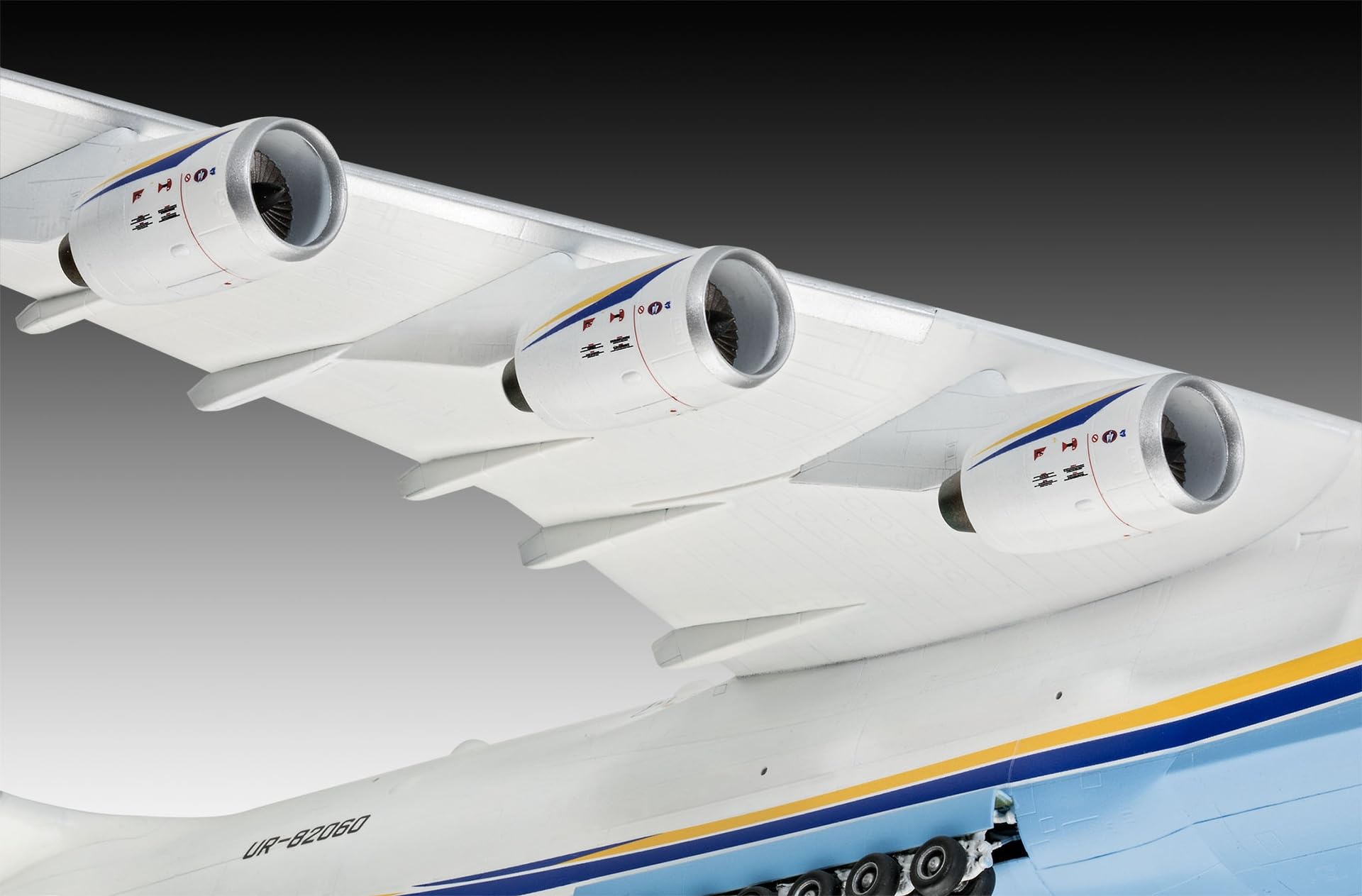Amazon | ドイツレベル(Revell) 1/144 アントノフAn-225 ムリーヤ 大型