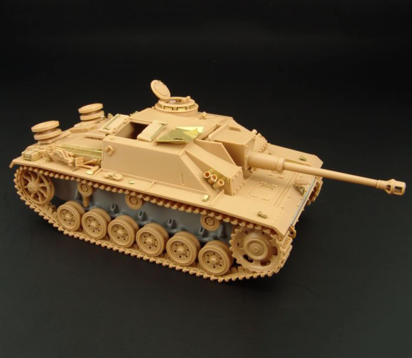 Amazon | Koliyn 軍用戦車モデル 1/35スケール ドイツStuG III Ausf G
