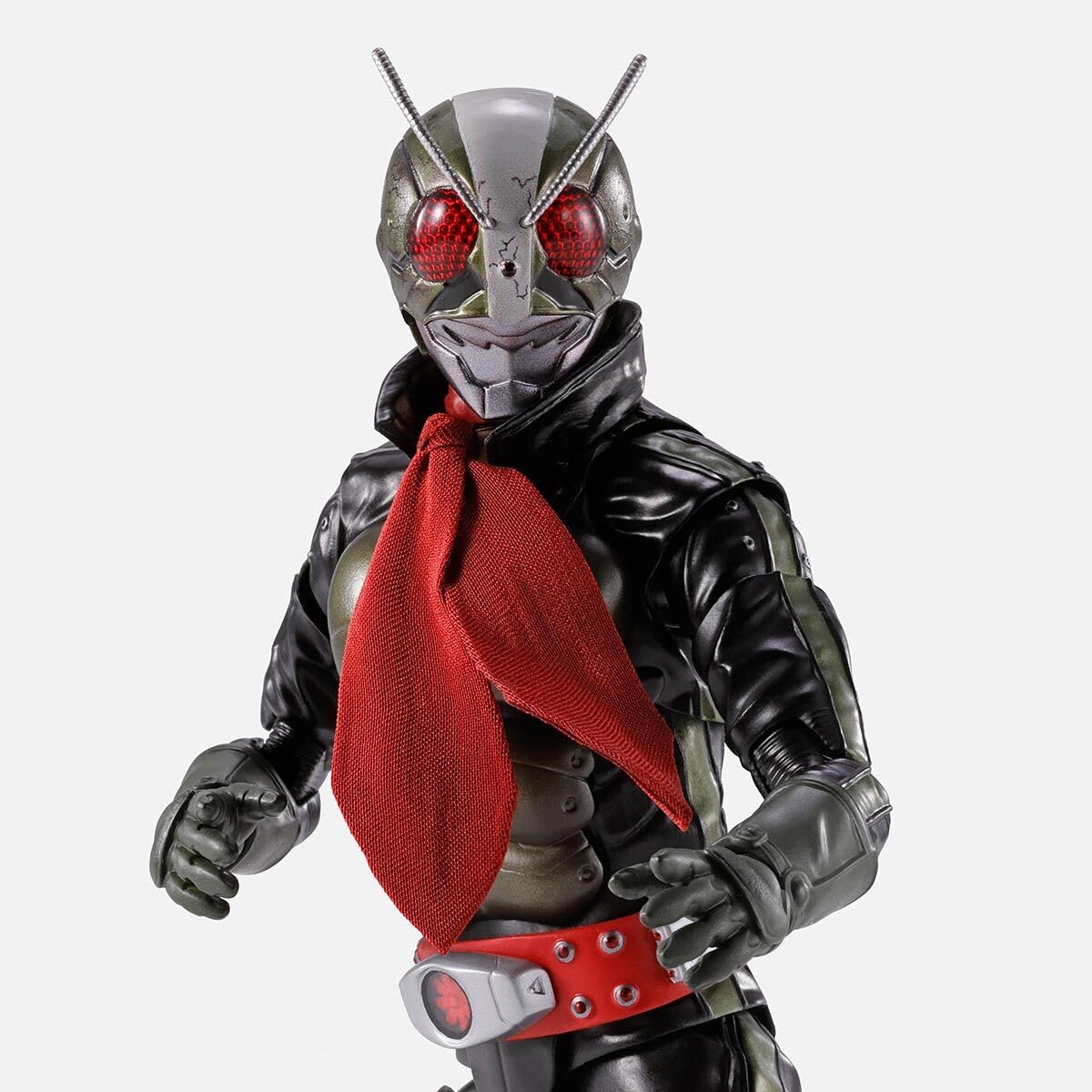 Amazon.co.jp: S.H.Figuarts（真骨彫製法） 仮面ライダー2号／一文字