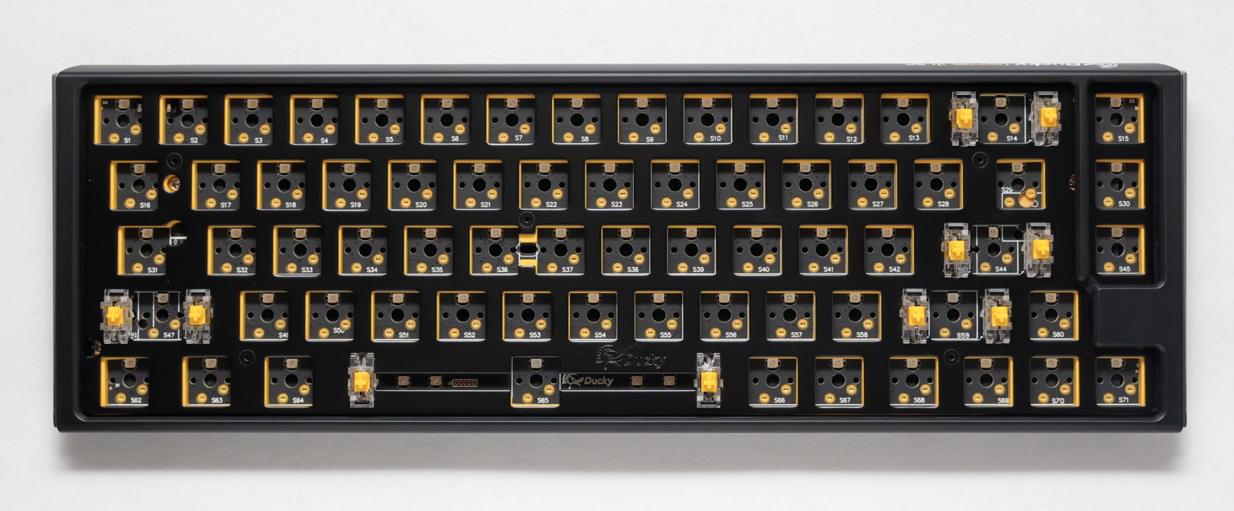 Amazon.com: Ducky One 3 SF Black Barebones 65% Hotswap RGB