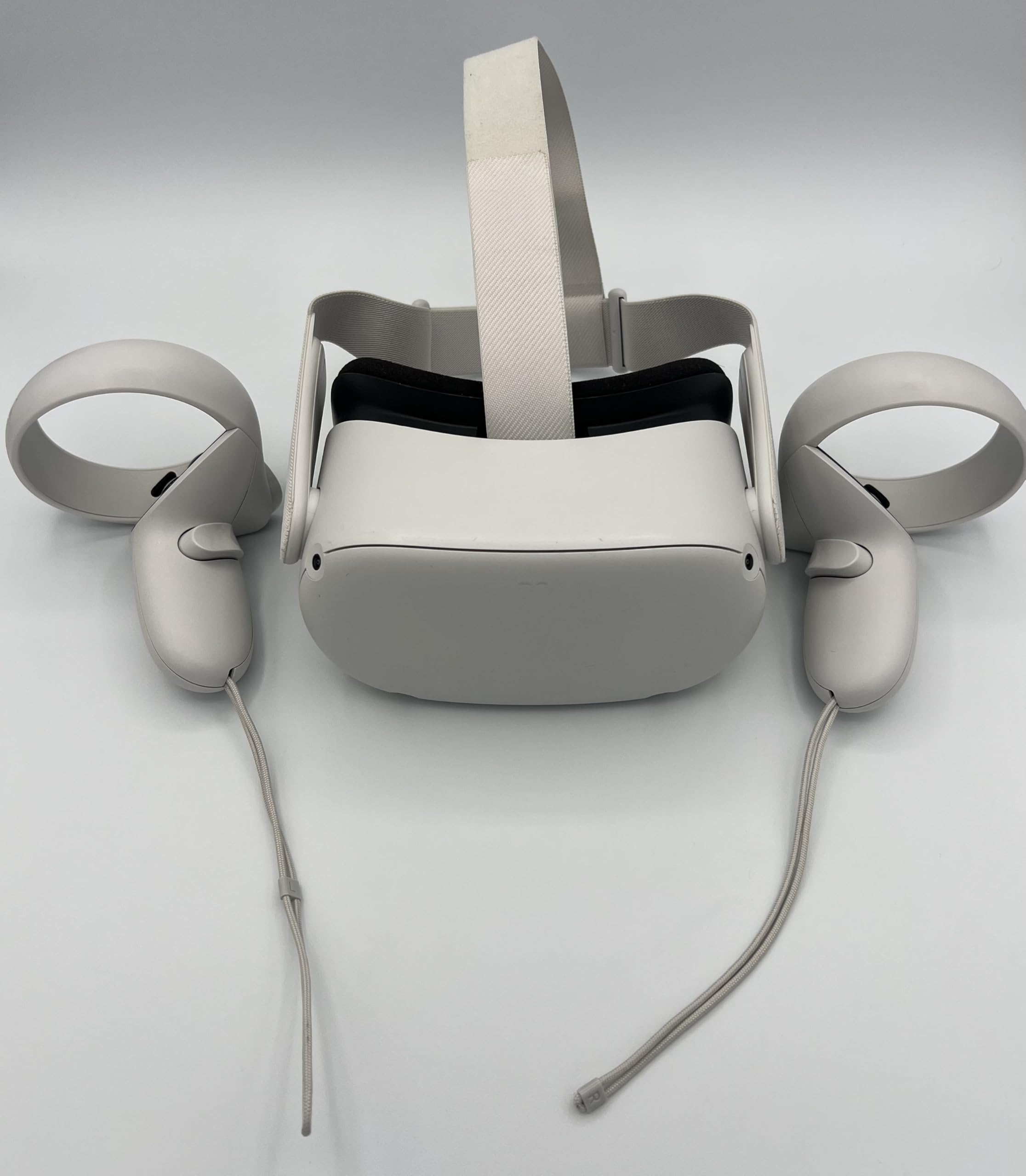 Amazon.com: Oculus Quest 2 Advanced All-in-One Virtual Reality