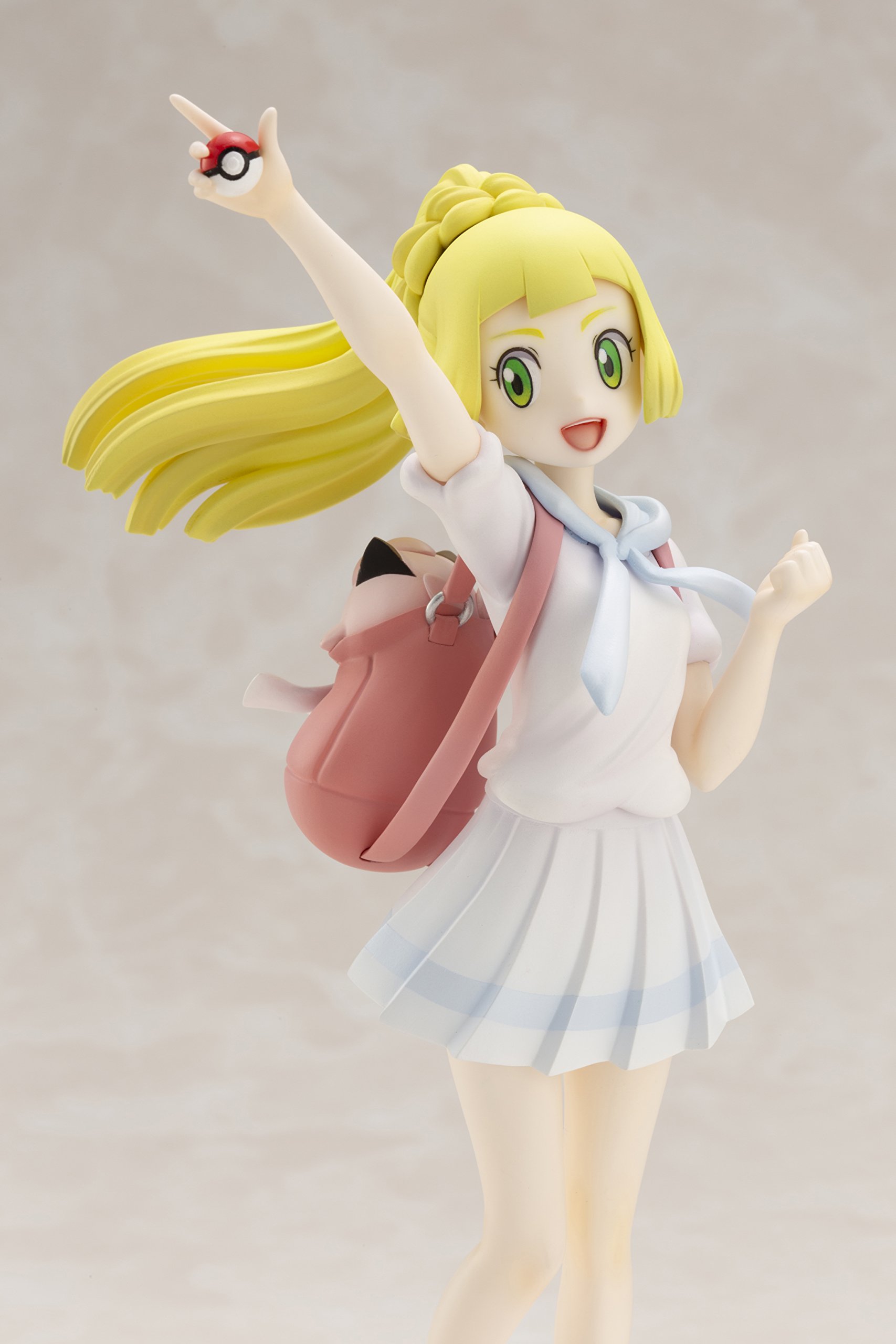 Amazon | ポケモンセンターオリジナル フィギュア がんばリーリエ