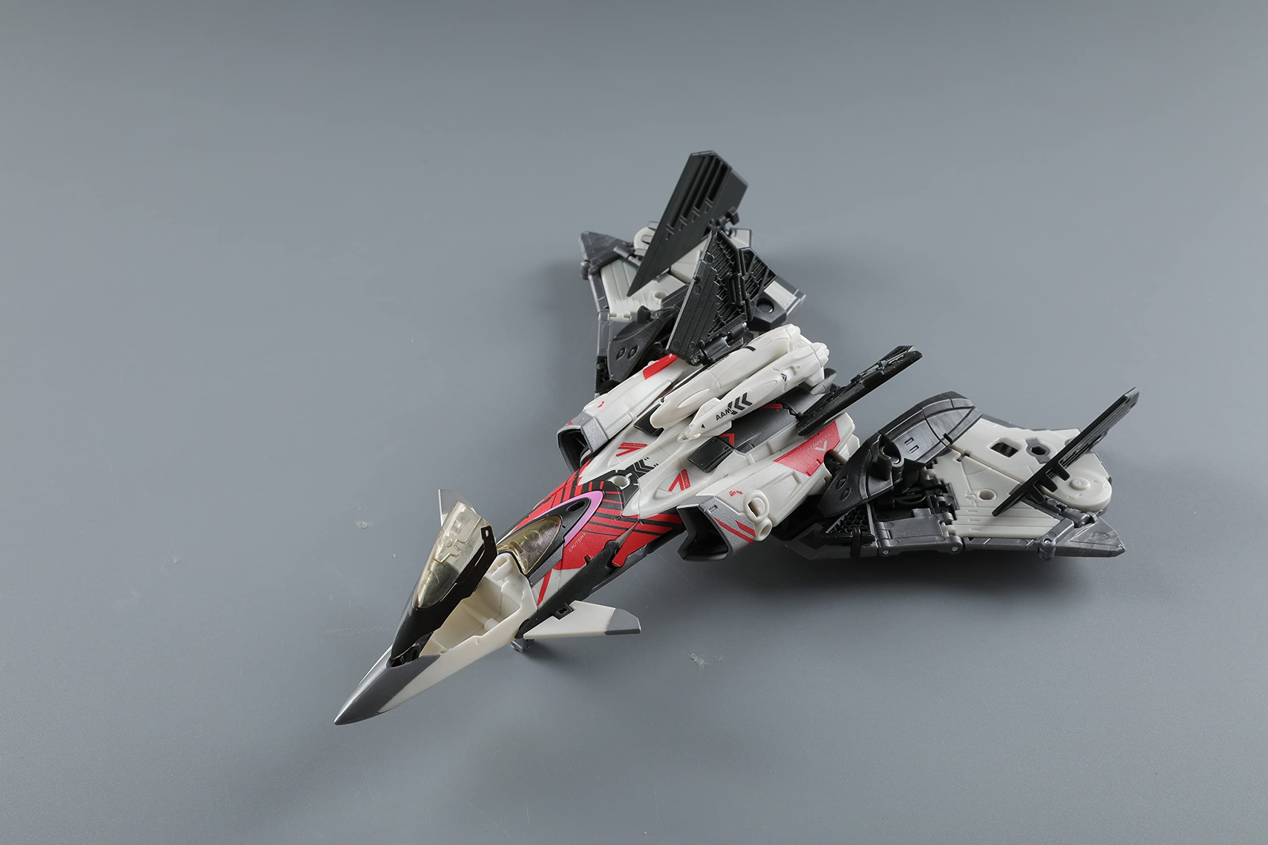 Amazon.co.jp: 52TOYS MEGABOX MB 17 ICARUS[イカロス] : おもちゃ