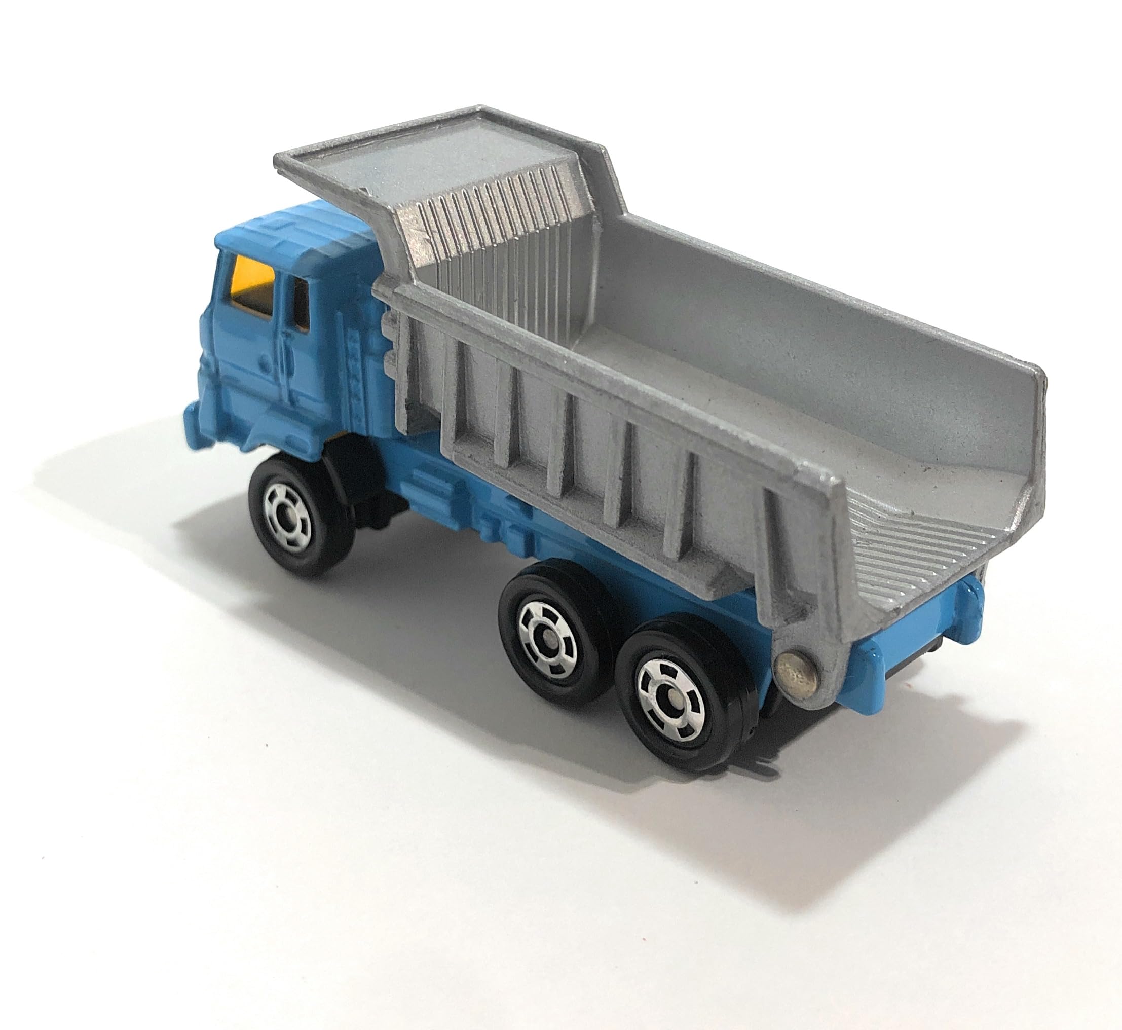 Amazon | トミカ NO.73 いすゞ オフロードダンプ (荷台上下