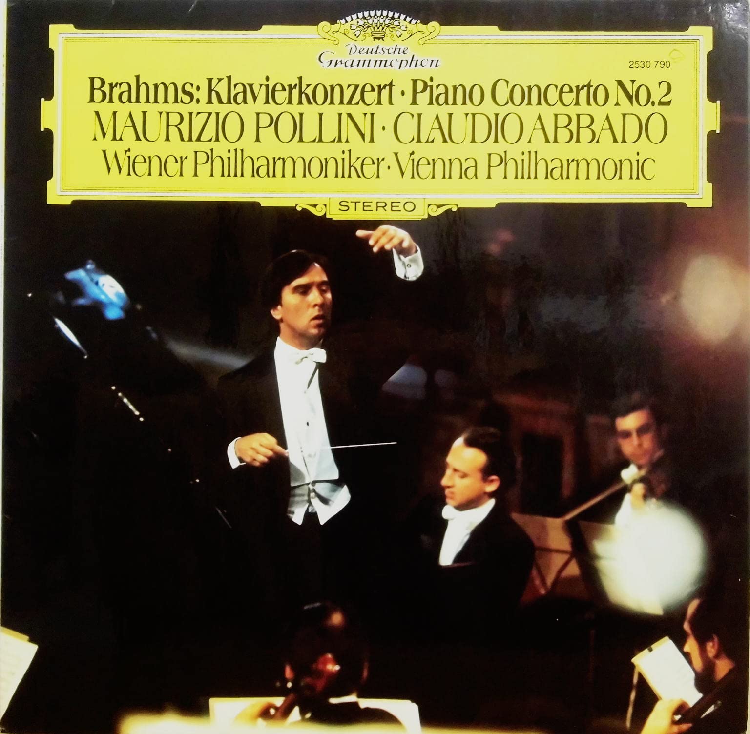 Amazon | Brahms : Piano Concerto No.2 / Maurizio Pollini, Claudio