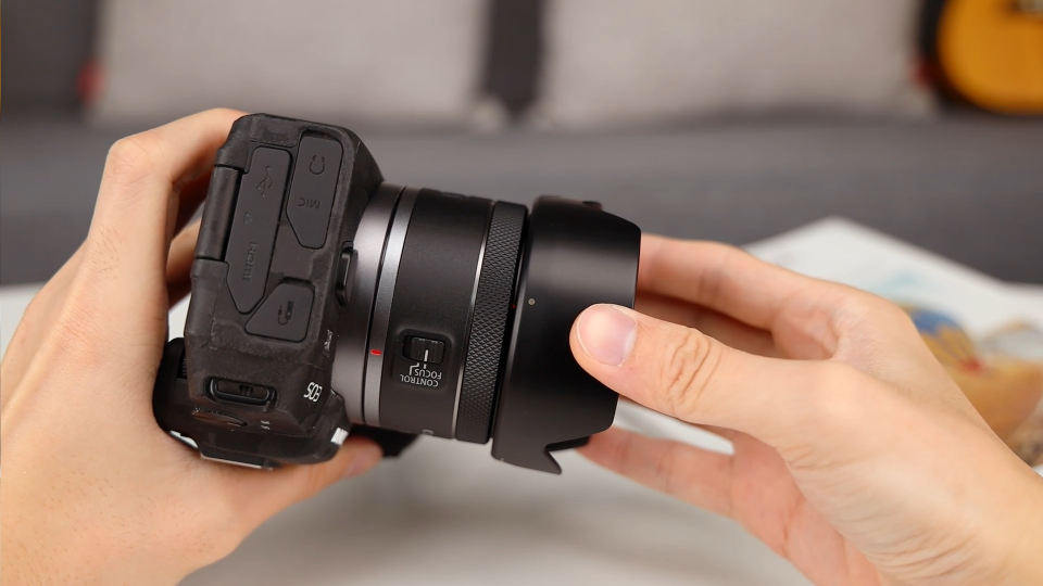 Amazon | JJC EW-65C 可逆式 レンズフード Canon RF 16mm F2.8 STM