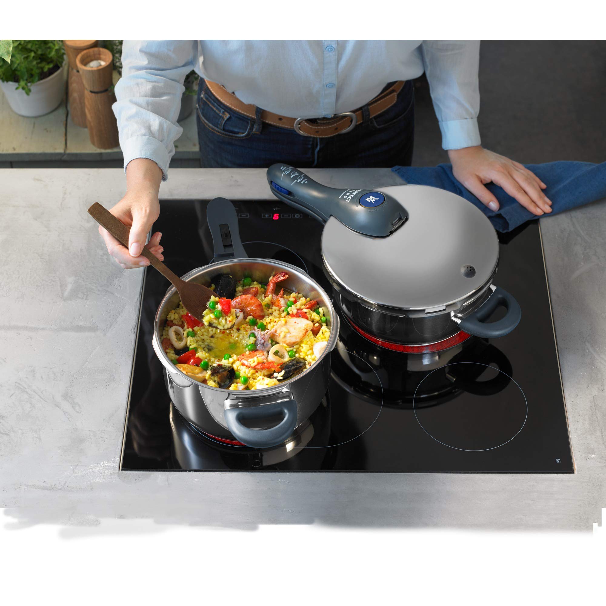 Amazon.com: WMF Perfect Plus 壓力鍋3L 附插件Ø 22 公分德國製造內規