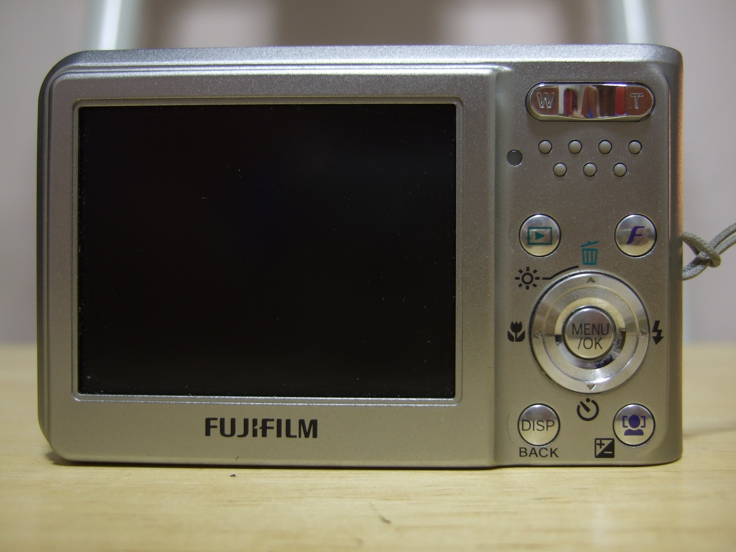 Fujifilm FinePix F31fd Digital Camera - Silver (6.3MP, 3x Optical