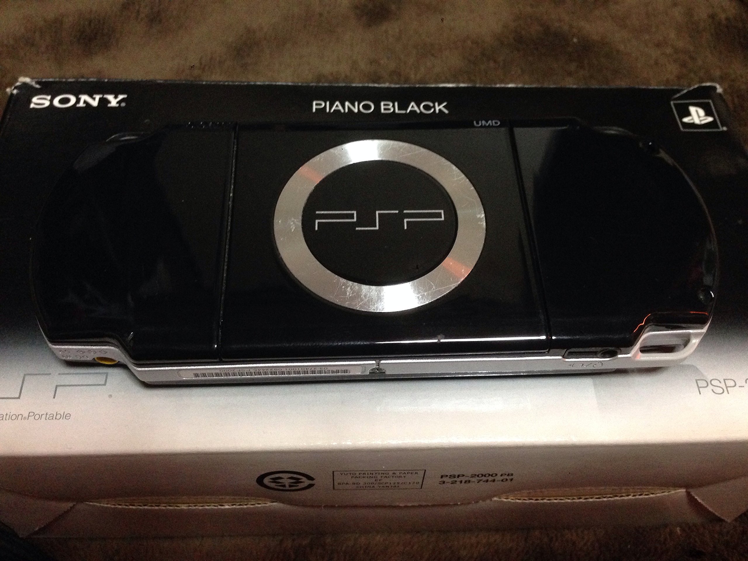Amazon | PSP「プレイステーション・ポータブル」 ピアノ・ブラック