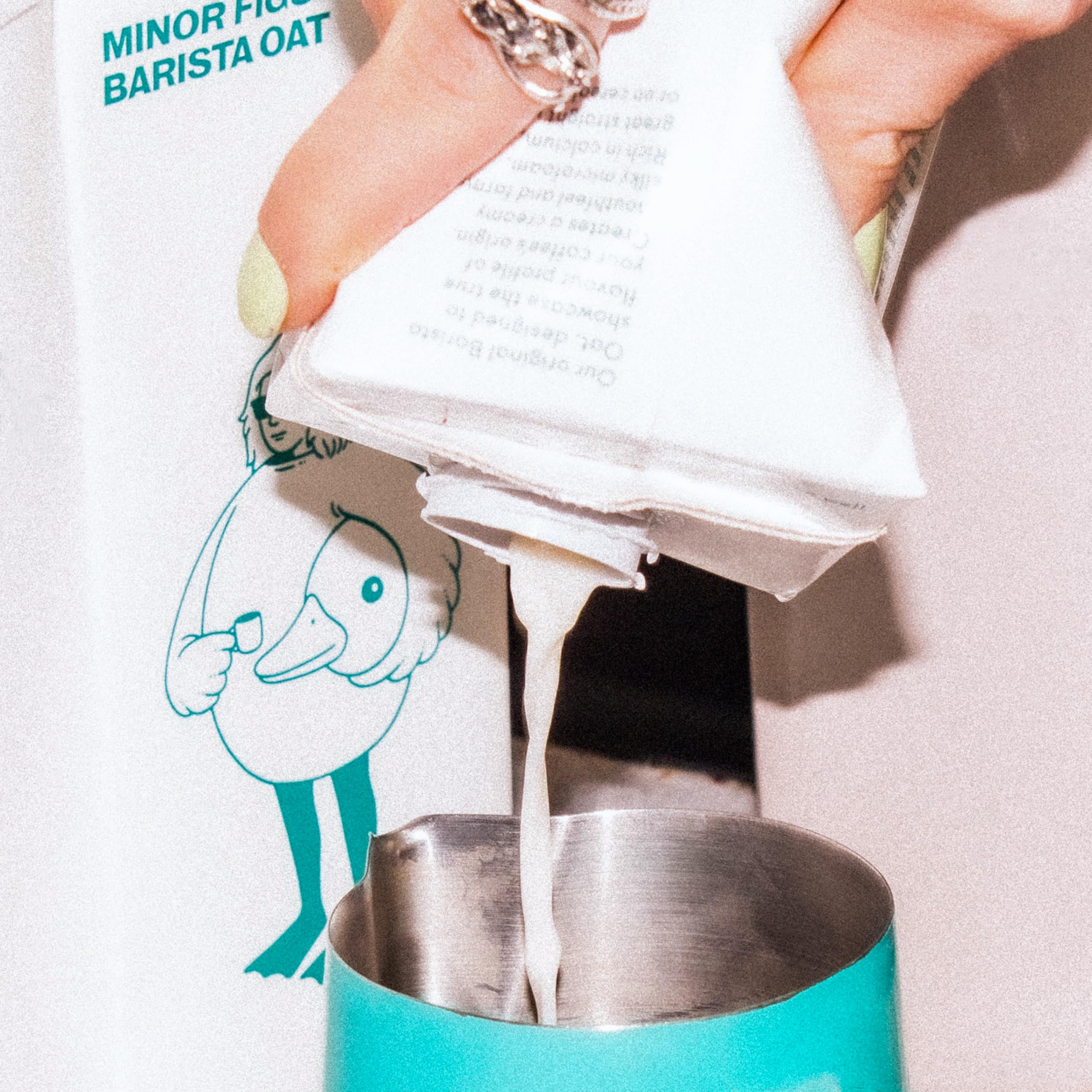 Amazon.com: Minor Figures - Oat Milk - Barista Standard - 32 Oz