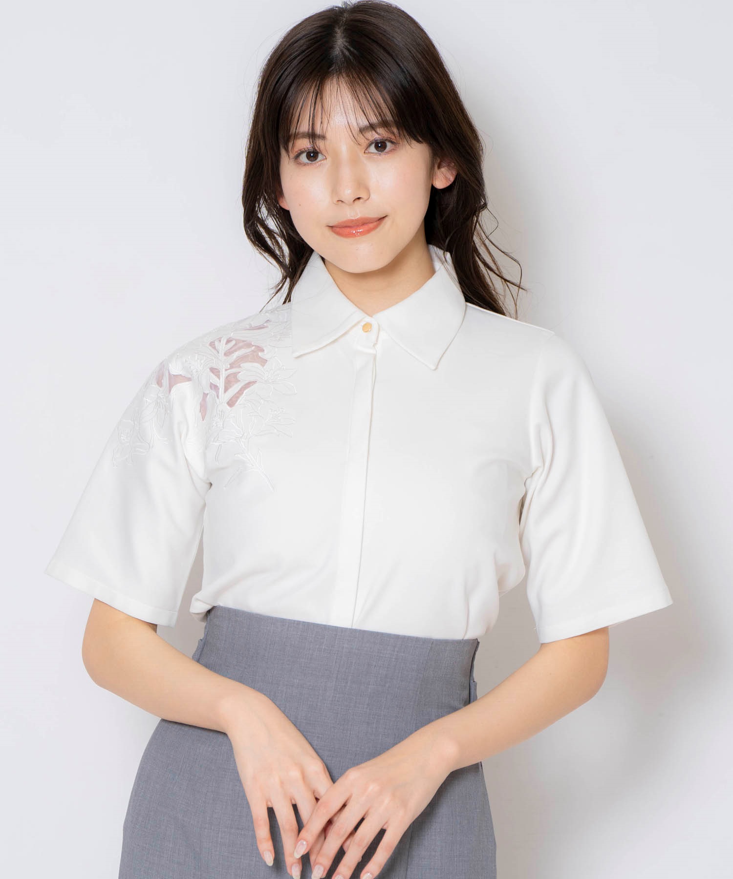 エンブロイダリーシャツ | シャツ・ブラウス | NOELA OFFICIAL WEB STORE