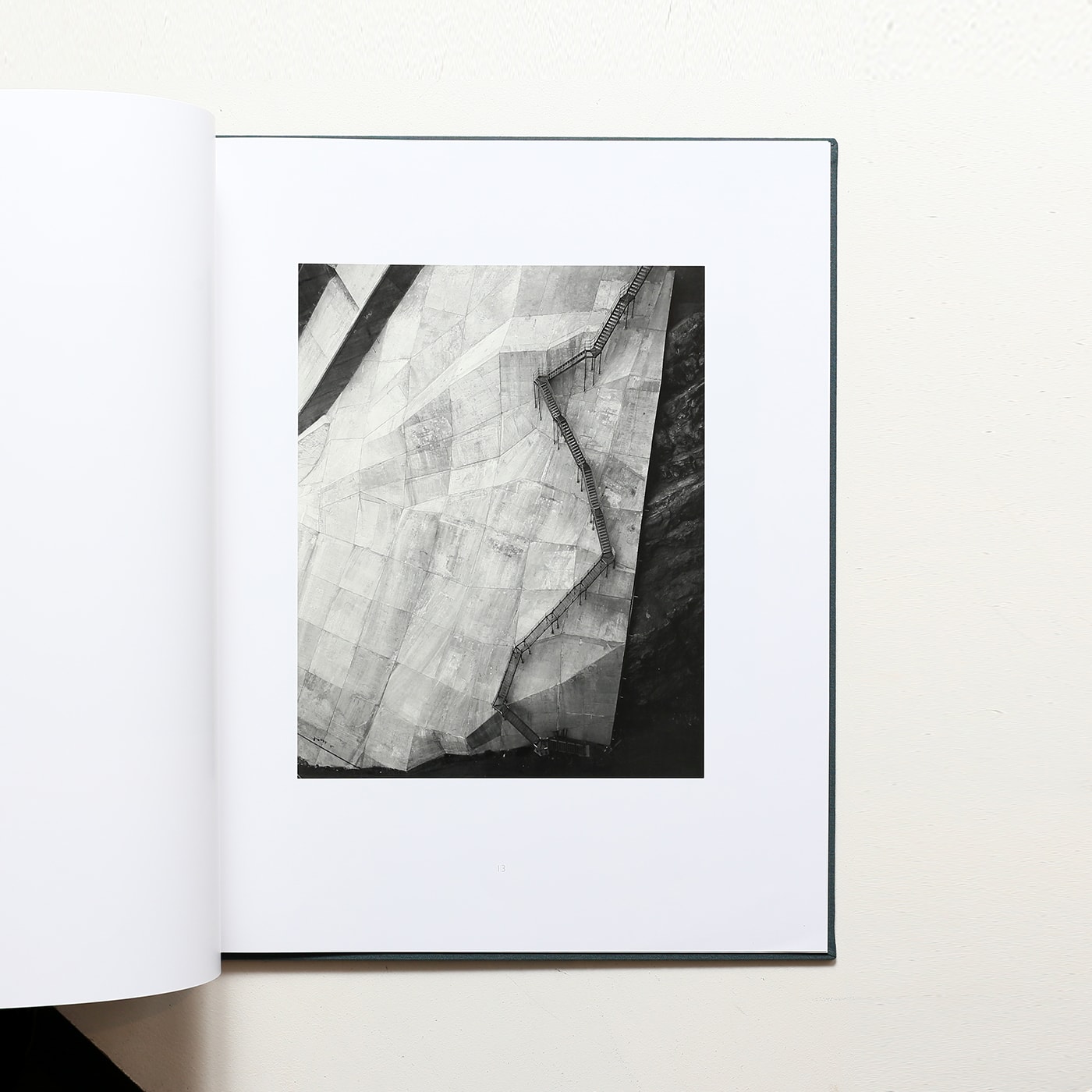 DAM | 柴田敏雄 | nostos books ノストスブックス