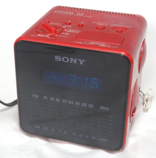 ジャンク譲渡コーナー （0円ジャンク） ＞ SONY ICF-C10 クロック