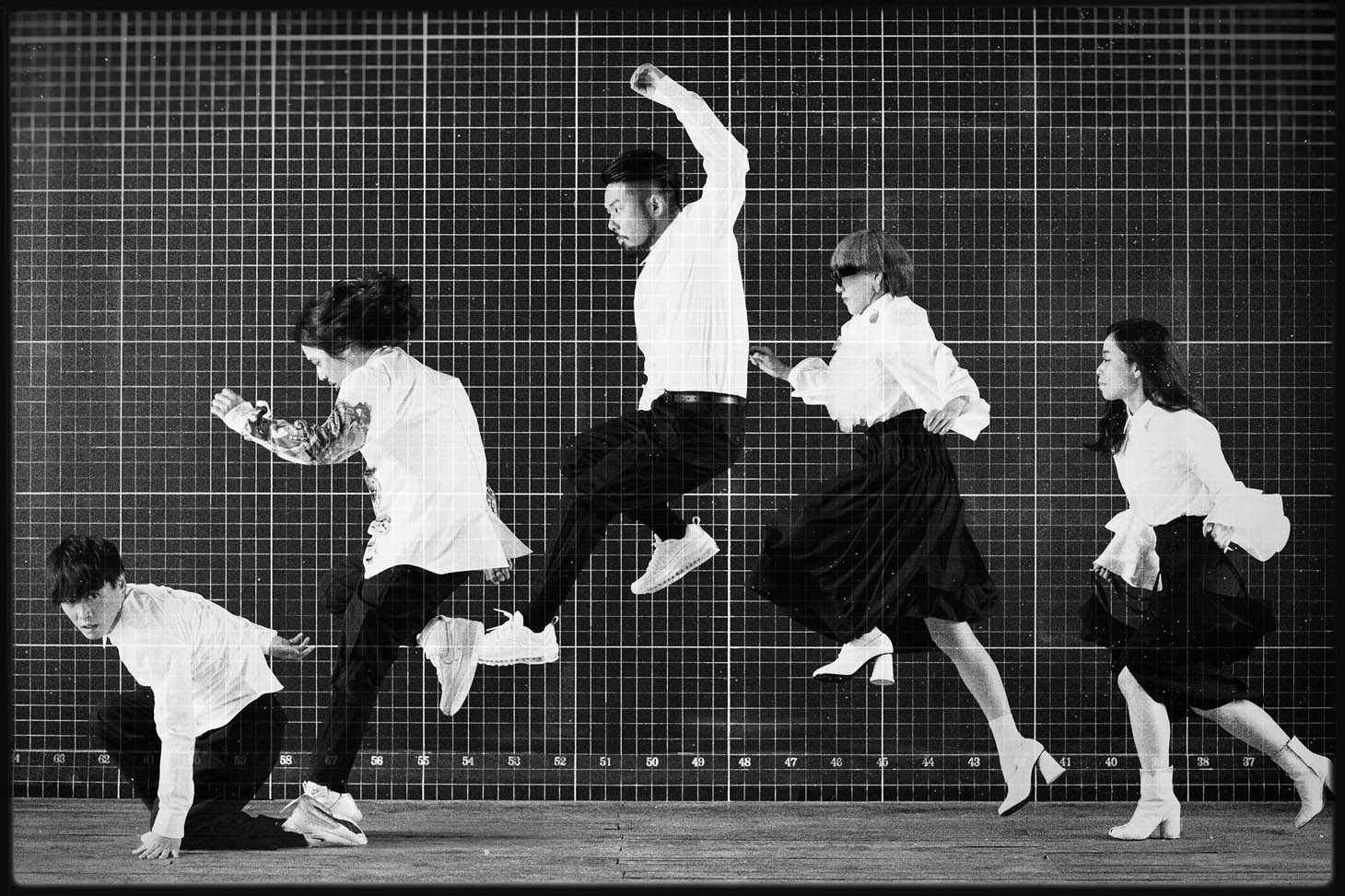 サカナクション、デビュー10周年記念した幕張ライブを映像化 - 音楽