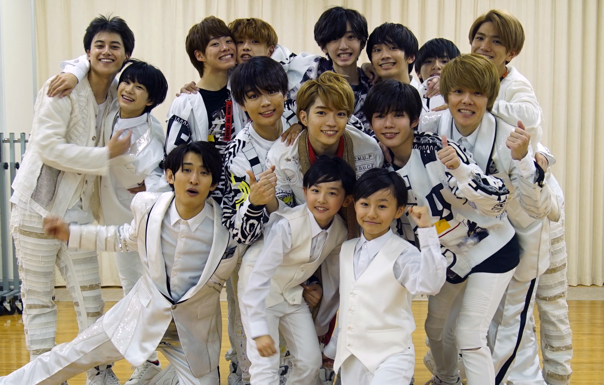 関西ジャニーズJr.、3万8000人動員の秋コンサート終幕 - 音楽ナタリー