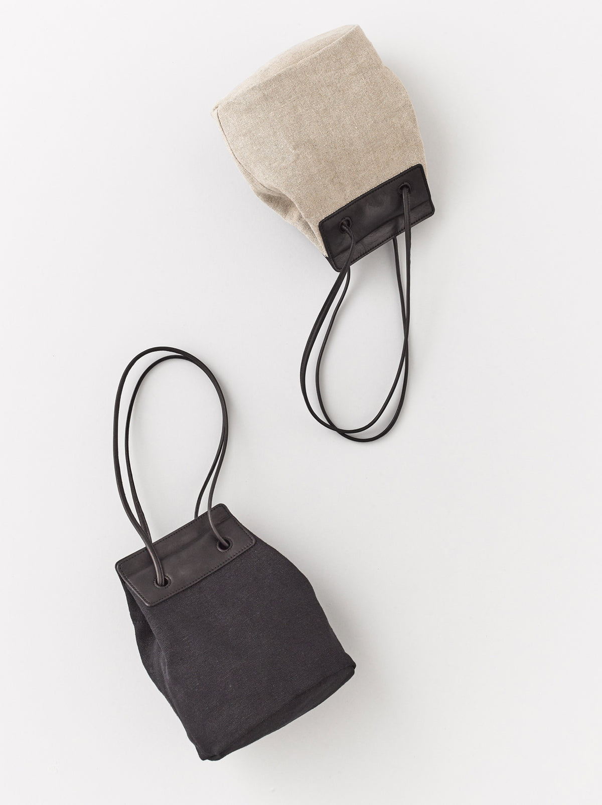 Oval lantern shoulder bag mini – ARTS&SCIENCE ONLINE SELLER