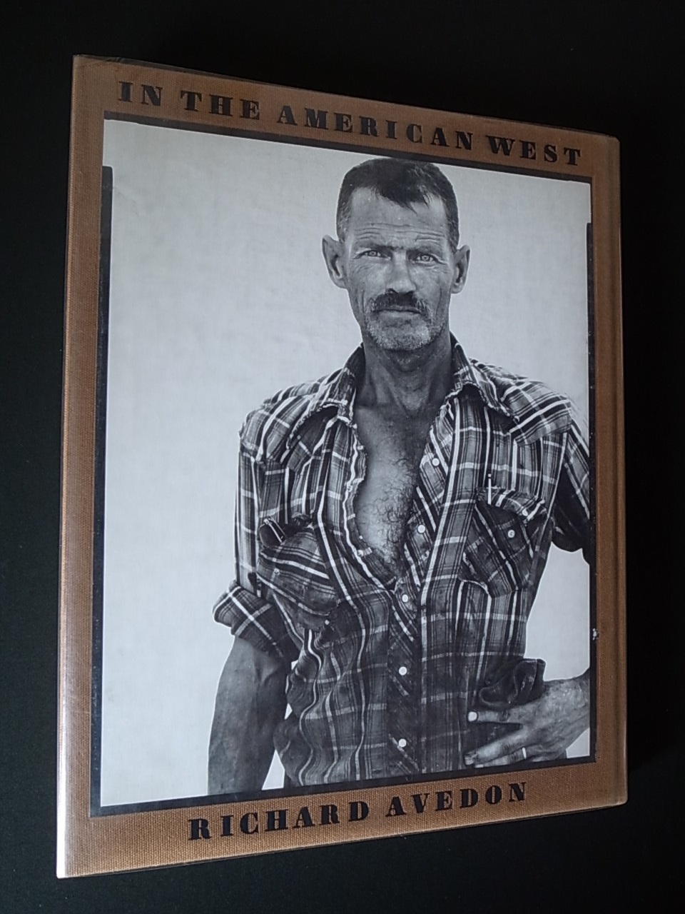 IN THE AMERICAN WEST / Richard Avedon : Books & Things