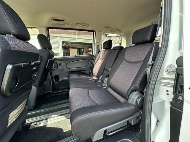 日産 セレナ ハイウェイスター 4WD 車検2年 1ヶ月保証 修復歴なし