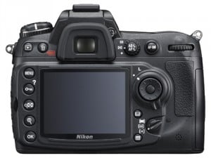 ニコンのデジタル一眼レフカメラ、エントリーモデル『D3000』と最上位