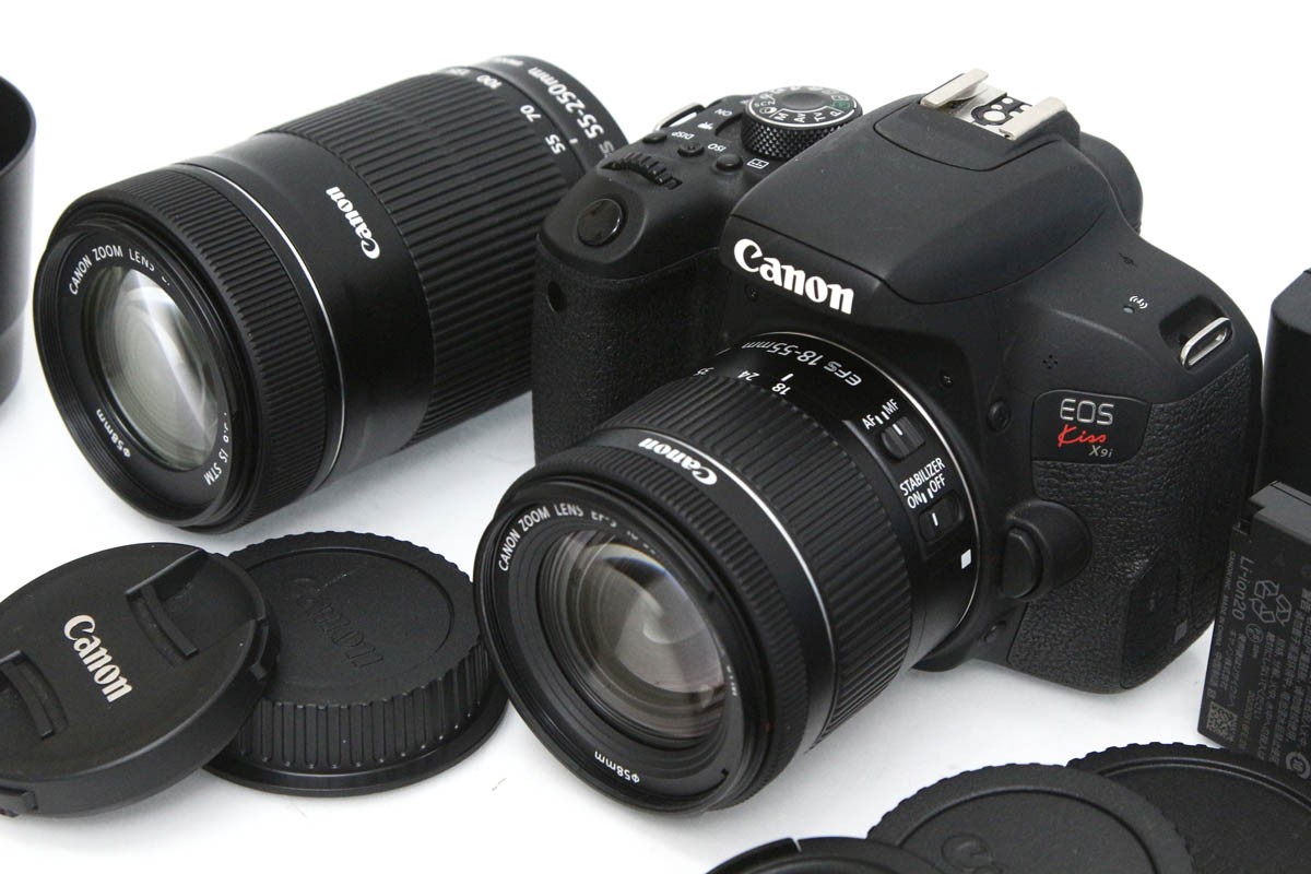 EOS Kiss X9i ダブルズームキット 中古価格比較 - 価格.com