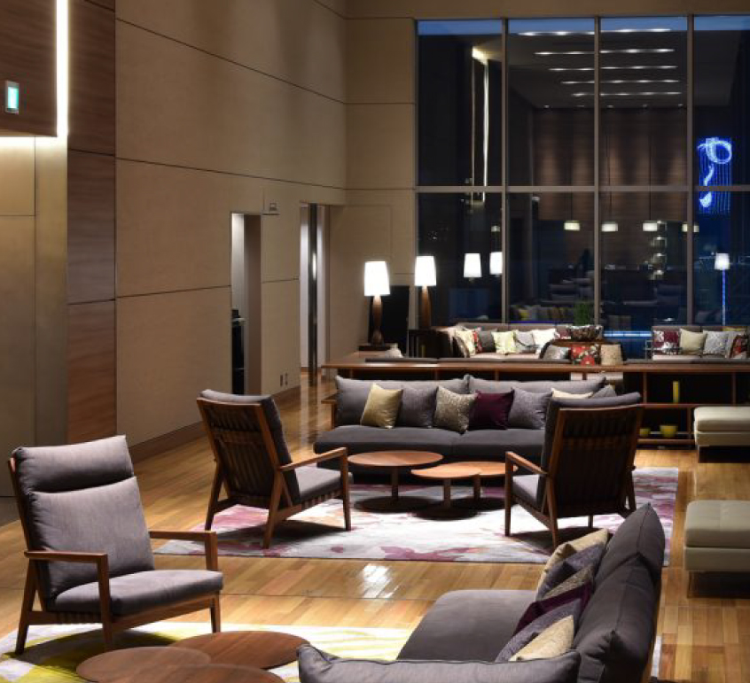BLAVA（ブラヴァ）｜Chairs｜High Back Easy Chairs｜Ritzwell（リッツ