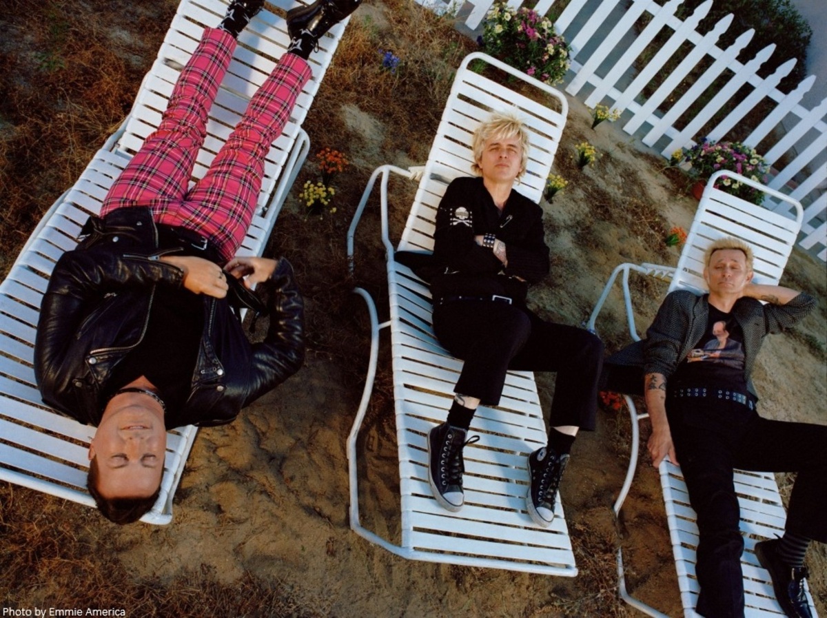 GREENDAY_Emmie_America-thumb-