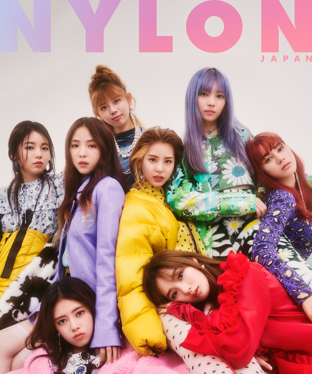 FASHION] グローバル・ガールズグループ《 NiziU 》が ファッション誌