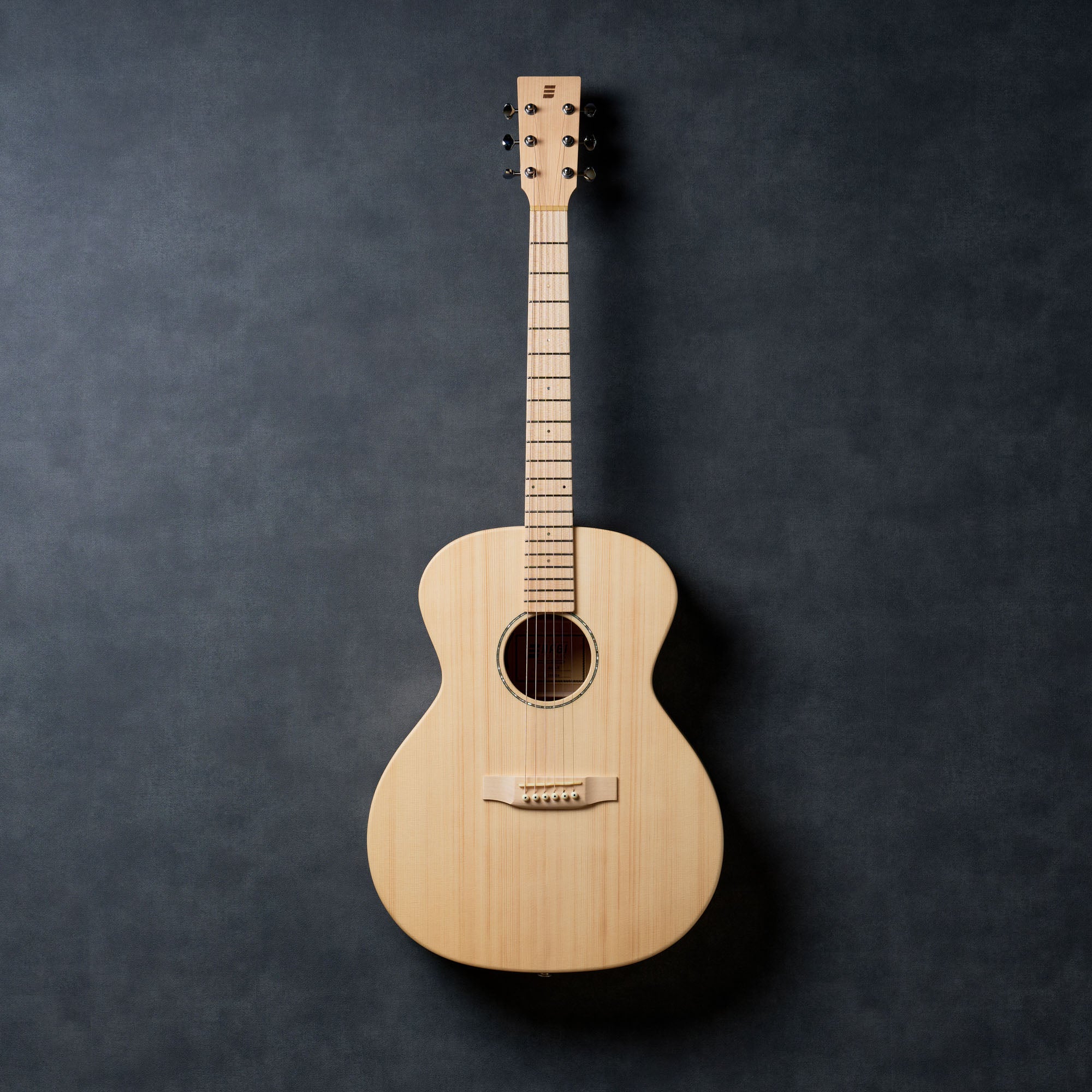 NAGI GUITARS