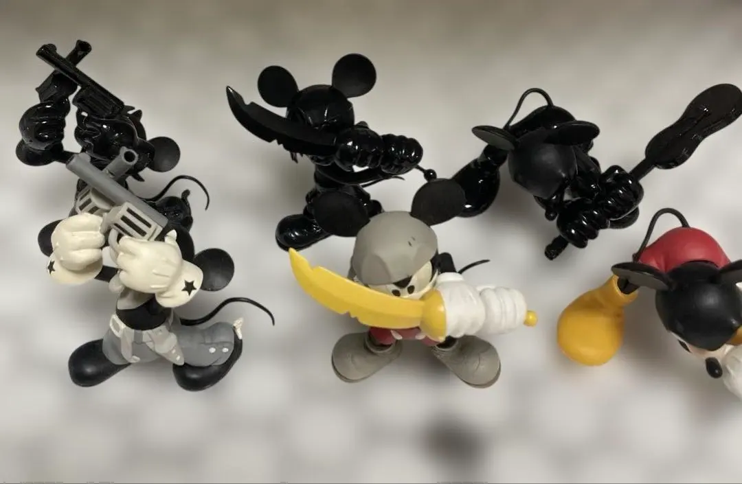 2026年最新】メディコムトイ ミッキー Roenの人気アイテム - メルカリ
