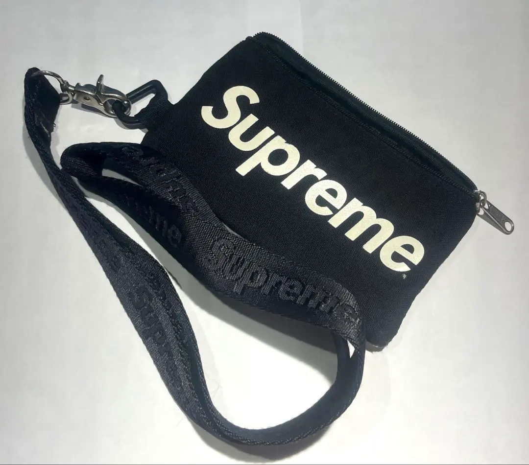 2026年最新】supreme モバイルポーチの人気アイテム - メルカリ