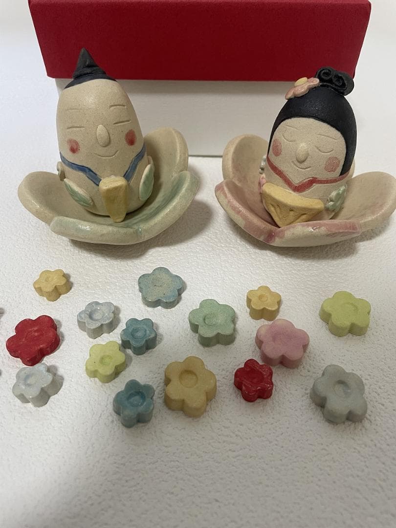 岡崎順子さん 雛人形 陶器 お雛様 おはじき付 - メルカリ