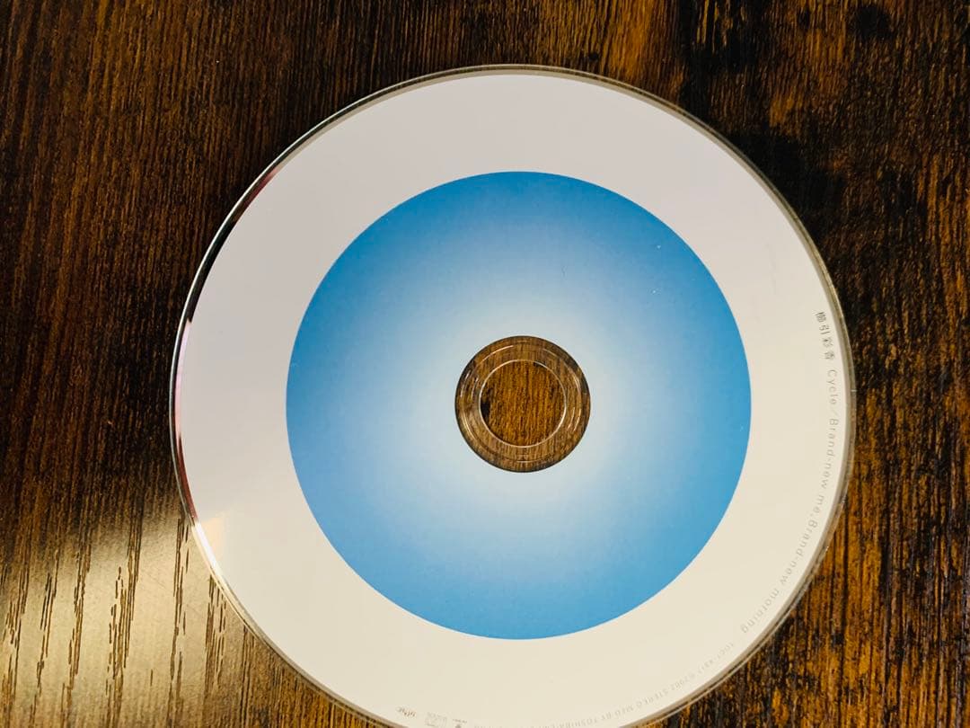 櫛引彩香　Cycle 櫛引彩香、新作『恋する運命』のジャケットを公開 - News - OTOTOY