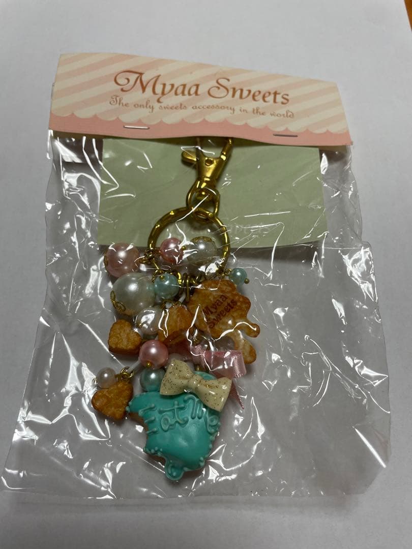 Myaa Sweets 様　不思議の国のアリスクッキーキーホルダー 不思議の国のアリス】アイシングクッキー8点セット クッキー puapua