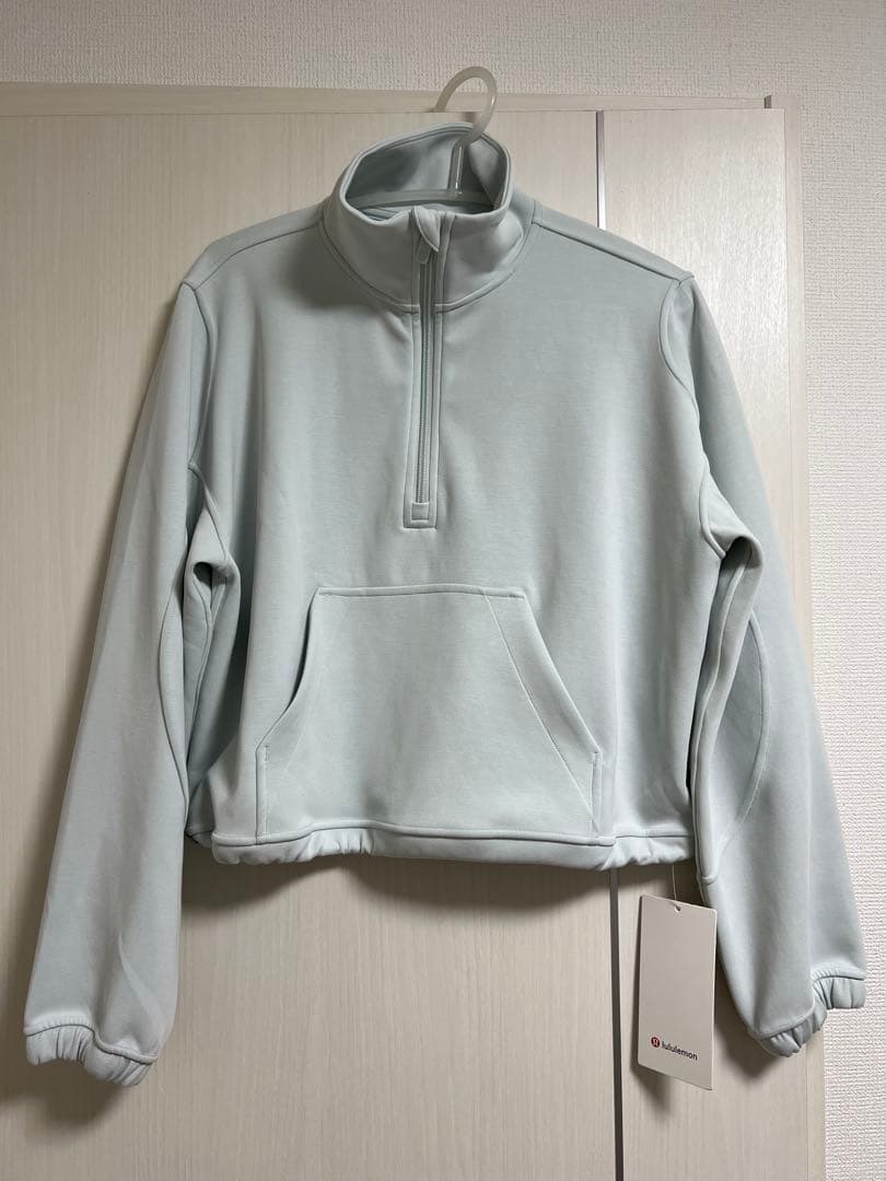 最終お値下げ♡タグ付新品未使用ルルレモンハーフジップ クロップドスウェット オーバーサイズフィット フリースハーフジップ | パーカー＆トレーナー