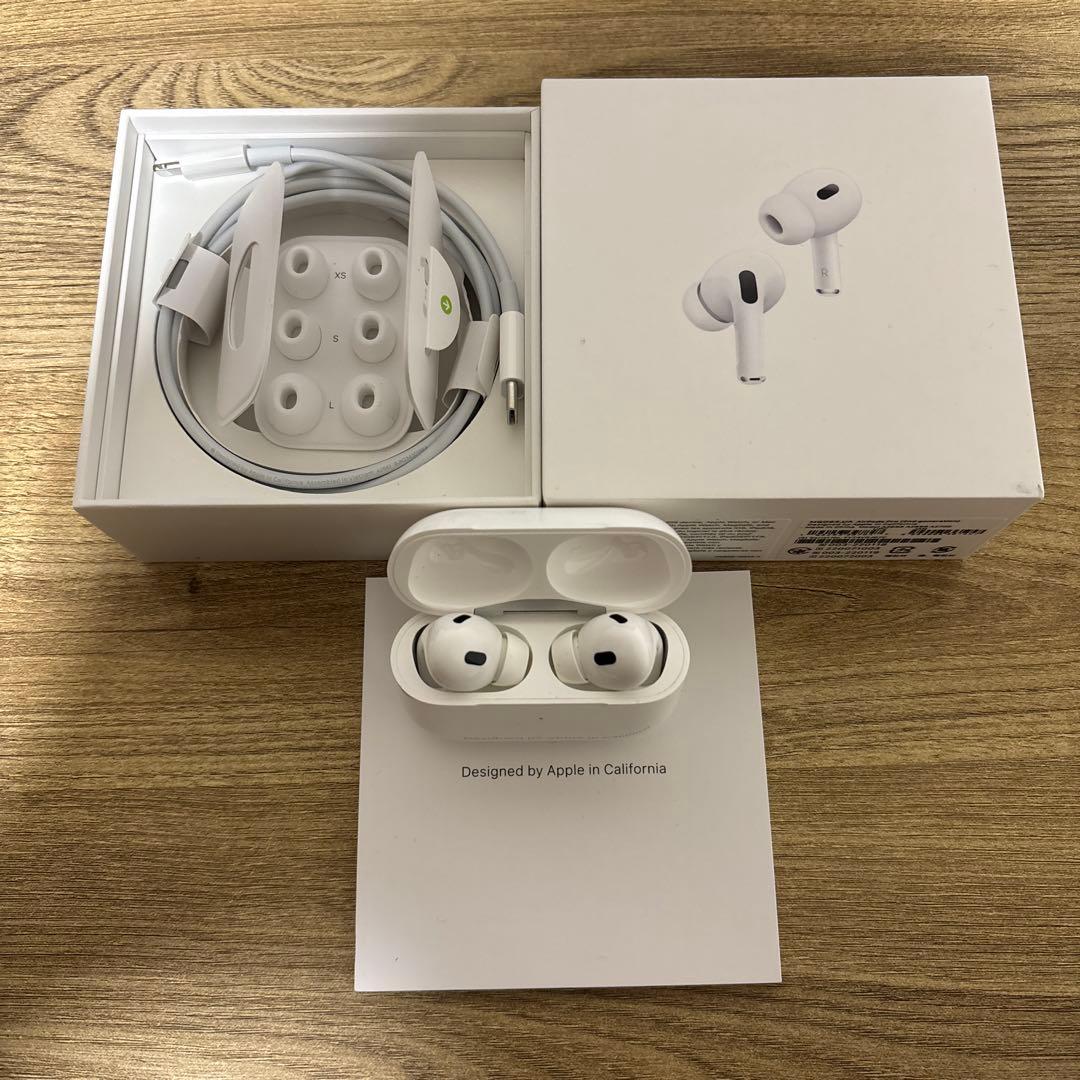 美品 AirPods Pro 2 第二世代 付属品完品 Amazon.co.jp: 【整備済み品】 Apple AirPods Pro (第2世代) (整備済み