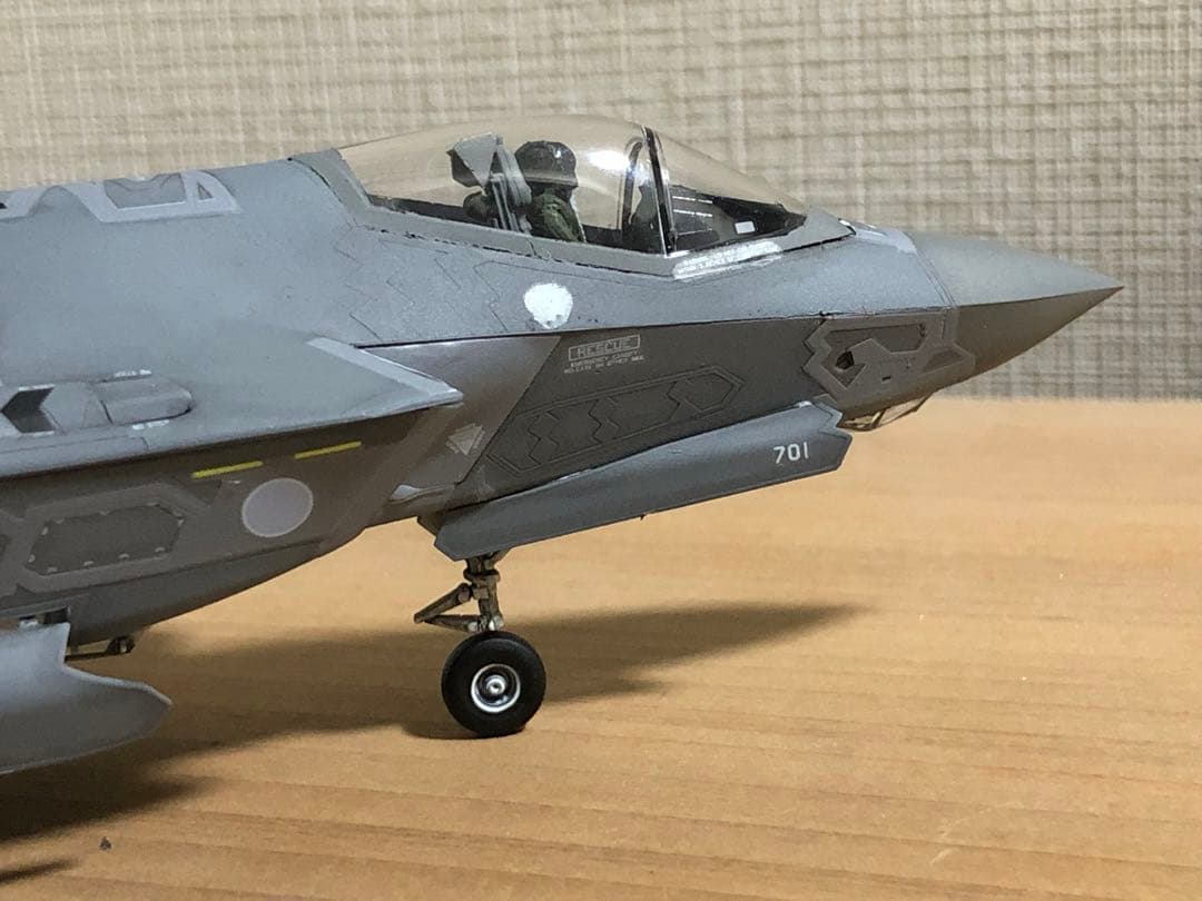 航空自衛隊　F-35A プラモデル 航空自衛隊 F-35A ライトニングII 第303飛行隊 (プラモデル) - ホビー