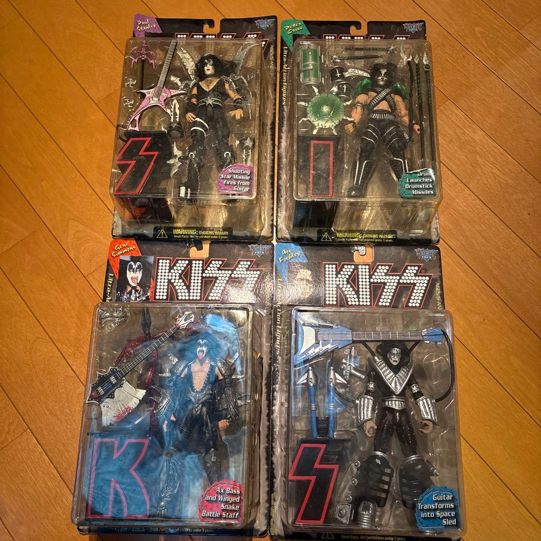 KISS フィギュアセット 4体 KISS 4体 キッスフィギュア4体セット/マクファーレントイズの通販 by