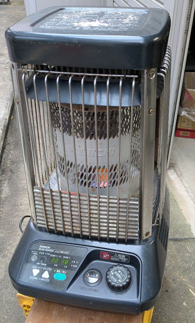 ダイニチFM−101F大型ストーブ業務用 楽天市場】ダイニチ 業務用石油ストーブ ファンヒーター FM-10F 1年